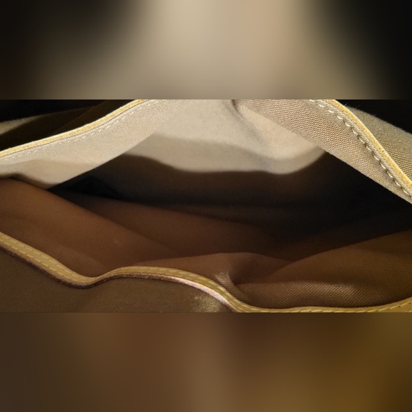 Louis Vuitton Palermo GM - Picture 11 of 13